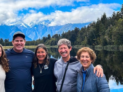 guide rach and guests at lake matheson